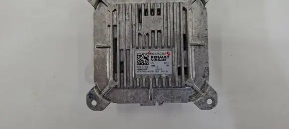 Nissan Qashqai J12 Headlight ballast module Xenon 260555036R K80T12K