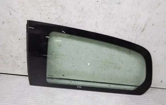 Fiat Punto (188) Rear side window