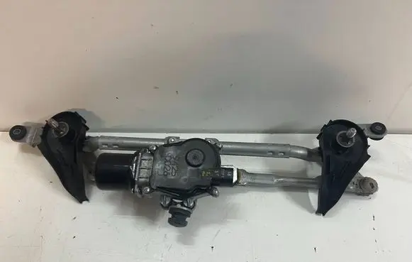 Mazda 2 Front wiper linkage and motor DA6C6737X