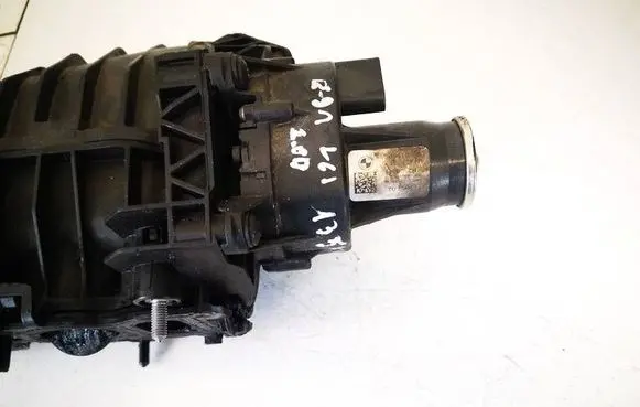 BMW 5 F10 F11 Intake manifold valve actuator/motor 850641002 10213510
