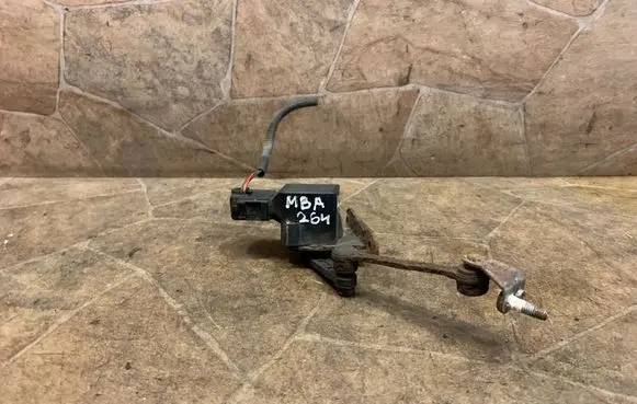 Mercedes-Benz SL R230 Rear air suspension level height sensor A0025428818