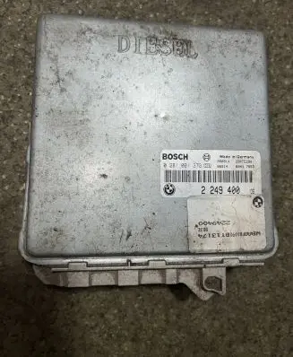 BMW 5 E39 Engine control unit/module 2249400 980814 28RTE290