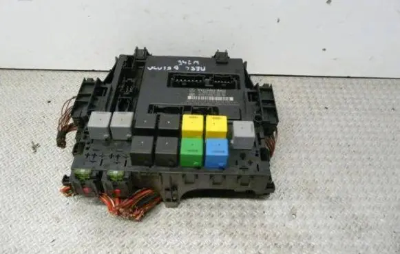 Mercedes-Benz B W245 Comfort/convenience module a1695454332