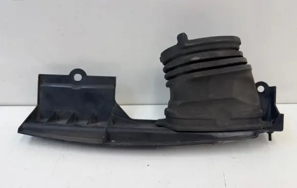 Honda CR-V Air intake duct part ATP42