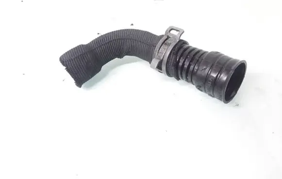 Skoda Octavia Mk2 (1Z) Breather hose/pipe 038103493AC