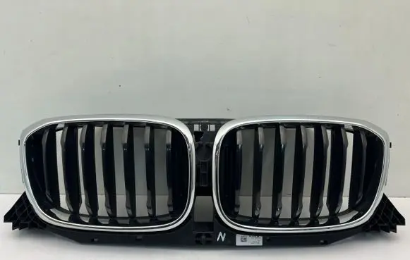 BMW X3 G01 Radiator trim 749722705
