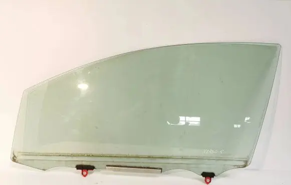 Toyota Verso-S Front door window glass four-door 43R00033