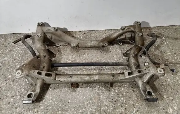 Mercedes-Benz E W212 Front subframe A2123230365