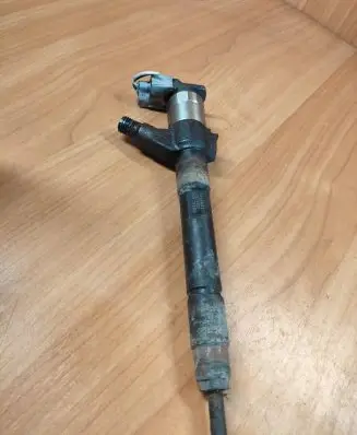 Mitsubishi Outlander Fuel injector 1465A323 05R12606