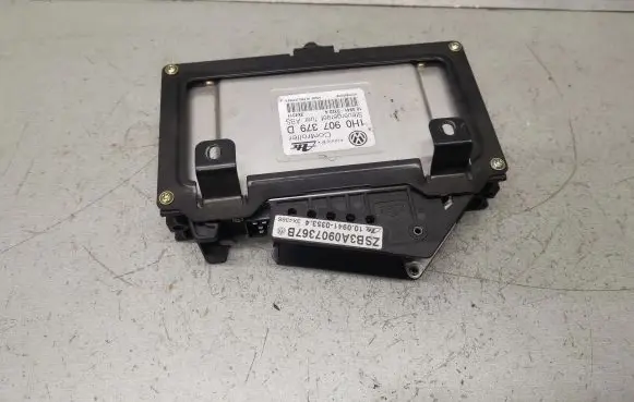 Volkswagen PASSAT B4 ABS control unit/module 1H0907379D