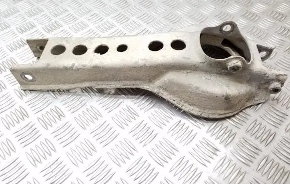 Volvo S60 Rear control arm