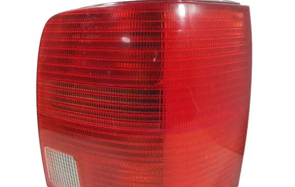 Volkswagen PASSAT B5 Rear/tail lights 3B9945257