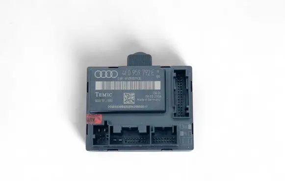 Audi A6 S6 C6 4F Door control unit/module 4F0959792E 4F0910793E 0033TFJ0001