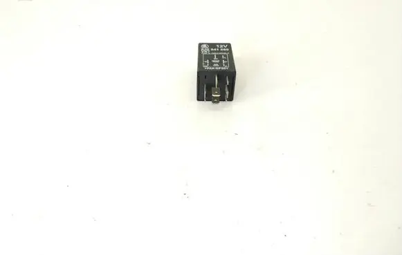 Skoda Fabia Mk2 (5J) Other relay 5J0941589