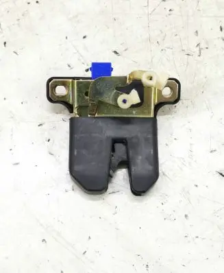 Audi A6 S6 C5 4B Tailgate/trunk/boot lock/catch/latch 3B5827505D 14282