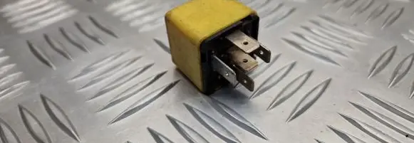 Fiat Bravo Other relay 82461739