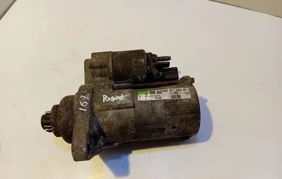 Volkswagen PASSAT B6 Starter motor 02Z911023M