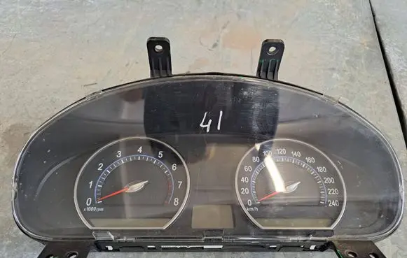 Hyundai Santa Fe Speedometer (instrument cluster) 9400326140
