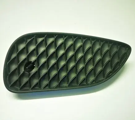 Mercedes-Benz GLA W156 Front fog light trim/grill A1568853322 1568853322