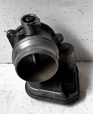 BMW X3 E83 Throttle valve B81750508 780437301