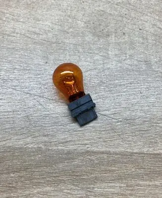 Cadillac SGM SLS Xenon bulb 3757NAK PY27