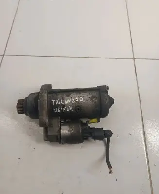 Volkswagen Tiguan Starter motor 20H08765t
