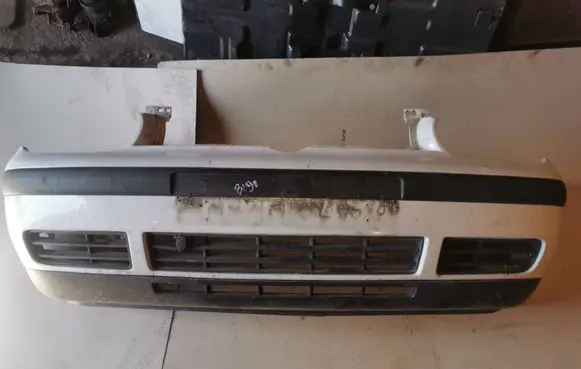 Volkswagen Golf IV Front bumper 1J0807217C 1J0807221 115503189