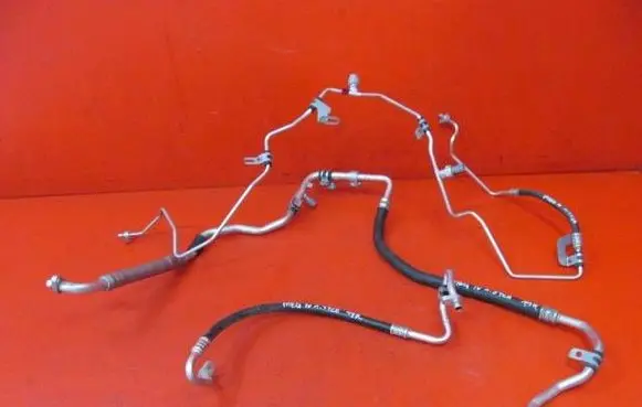 Renault Megane IV Air conditioning (A/C) pipe/hose 924908532R 924545421R 924801894R