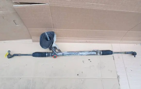 Volvo V70 Steering rack 31201551