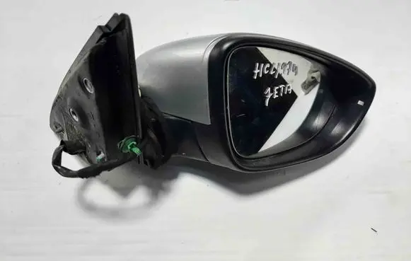 Volkswagen Jetta VI Front door electric wing mirror 5C8857502