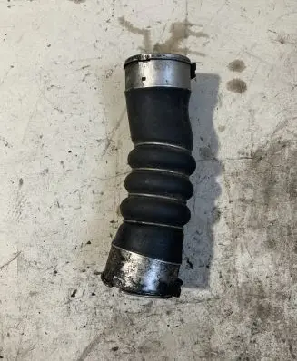 BMW 7 F01 F02 F03 F04 Intercooler hose/pipe 7800144