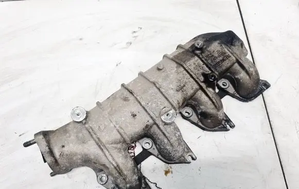 Citroen Xsara Intake manifold 9635616310