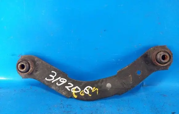 Mitsubishi Outlander Rear upper control arm/wishbone MN184100