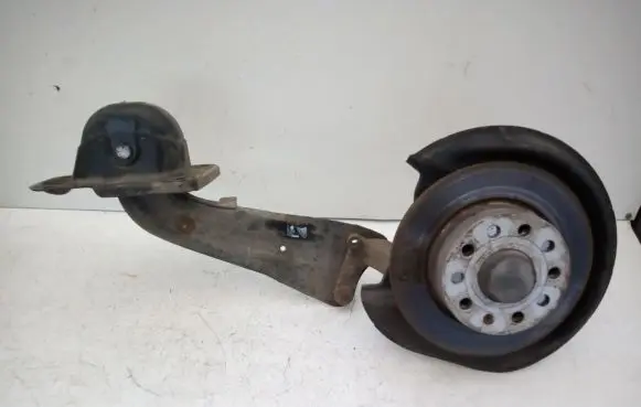 Seat Altea Rear wheel bearing hub 