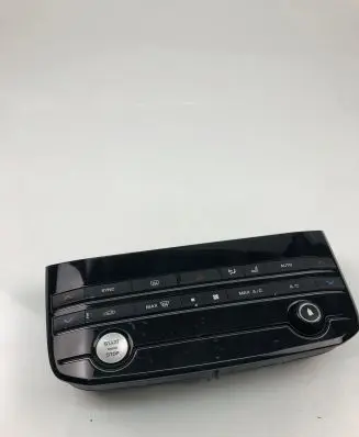 Jaguar XF X250 Climate control unit GX7318C858RF