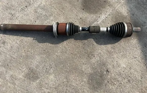 Volvo S90, V90 Front driveshaft 32249873
