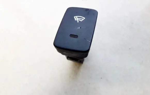 Hyundai Tucson JM Windscreen/window heater switch 93720