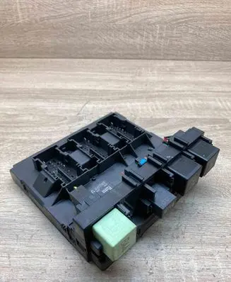 Volkswagen PASSAT B7 Comfort/convenience module 3AA937087F 5WK50413