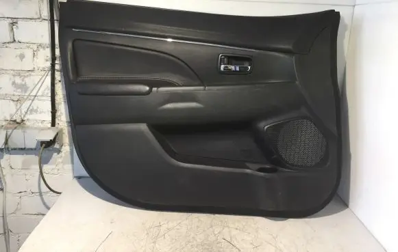 Front door card panel trim