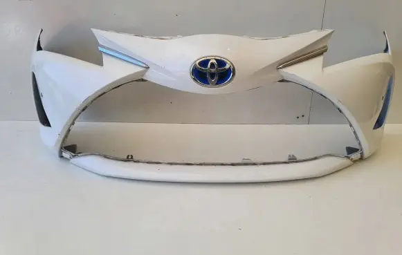 Toyota Yaris Front bumper 521190DA40