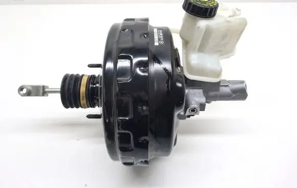 Mercedes-Benz E W212 Brake booster A2124301130