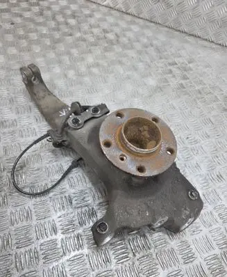 BMW 6 F12 F13 Front wheel hub