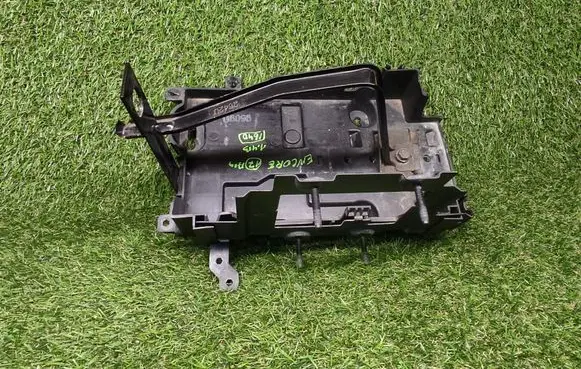 Buick Encore I Battery tray 42334926 42401013