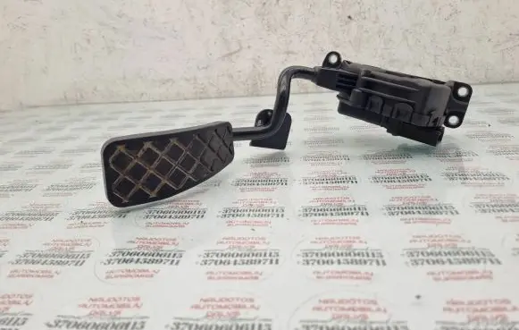 Audi A6 S6 C6 4F Accelerator throttle pedal 4F2721523