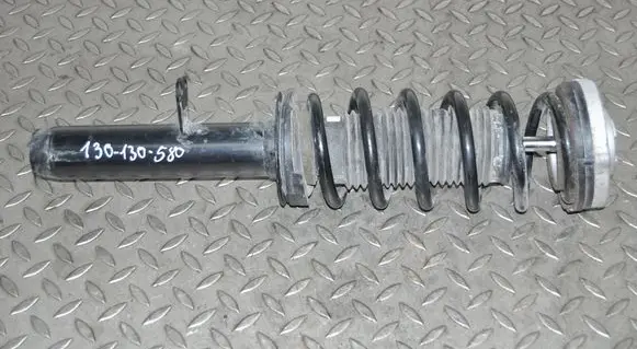 BMW 5 G30 G31 G38 Front shock absorber/damper 6866613