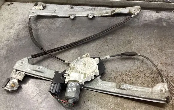 Mitsubishi Colt CZ3 Front door window regulator with motor RA2052P1 RA2166