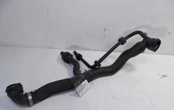 Volkswagen PASSAT CC Engine coolant pipe/hose 3C0122101ES