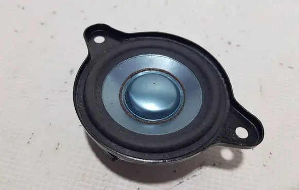 Mercedes-Benz ML W164 Panel speaker A1698201802CCC 18564088C 18711J0201