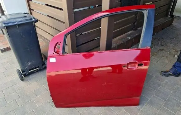 Chevrolet Aveo Front door