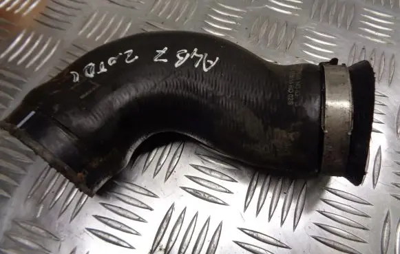 Audi A4 S4 B7 8E 8H Air intake hose/pipe